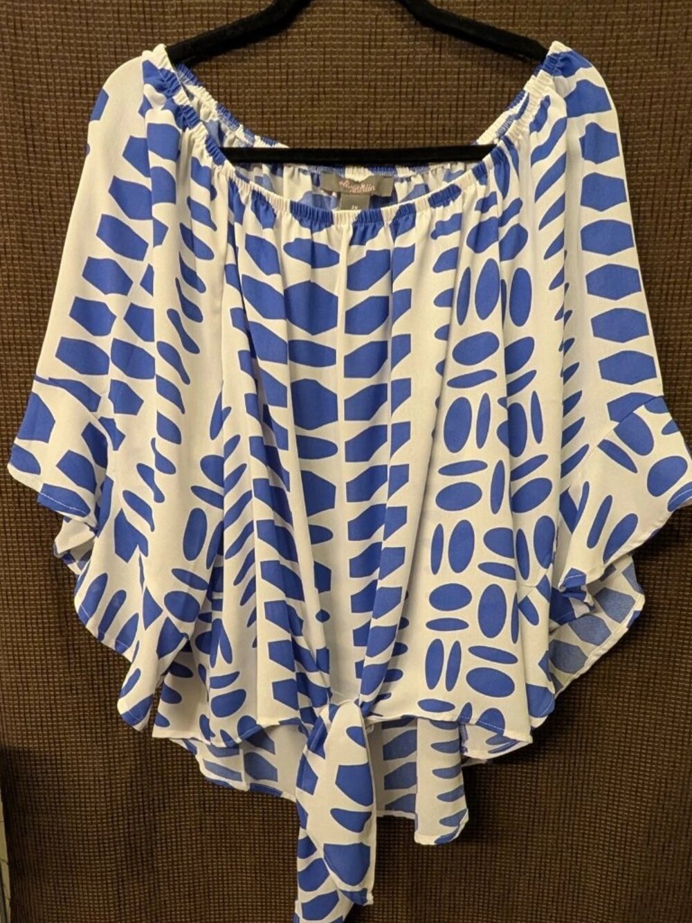 Olivia & Martin Womens Plus Size 2X 3/4 Ruffled Sleeves Tie Front Blouse